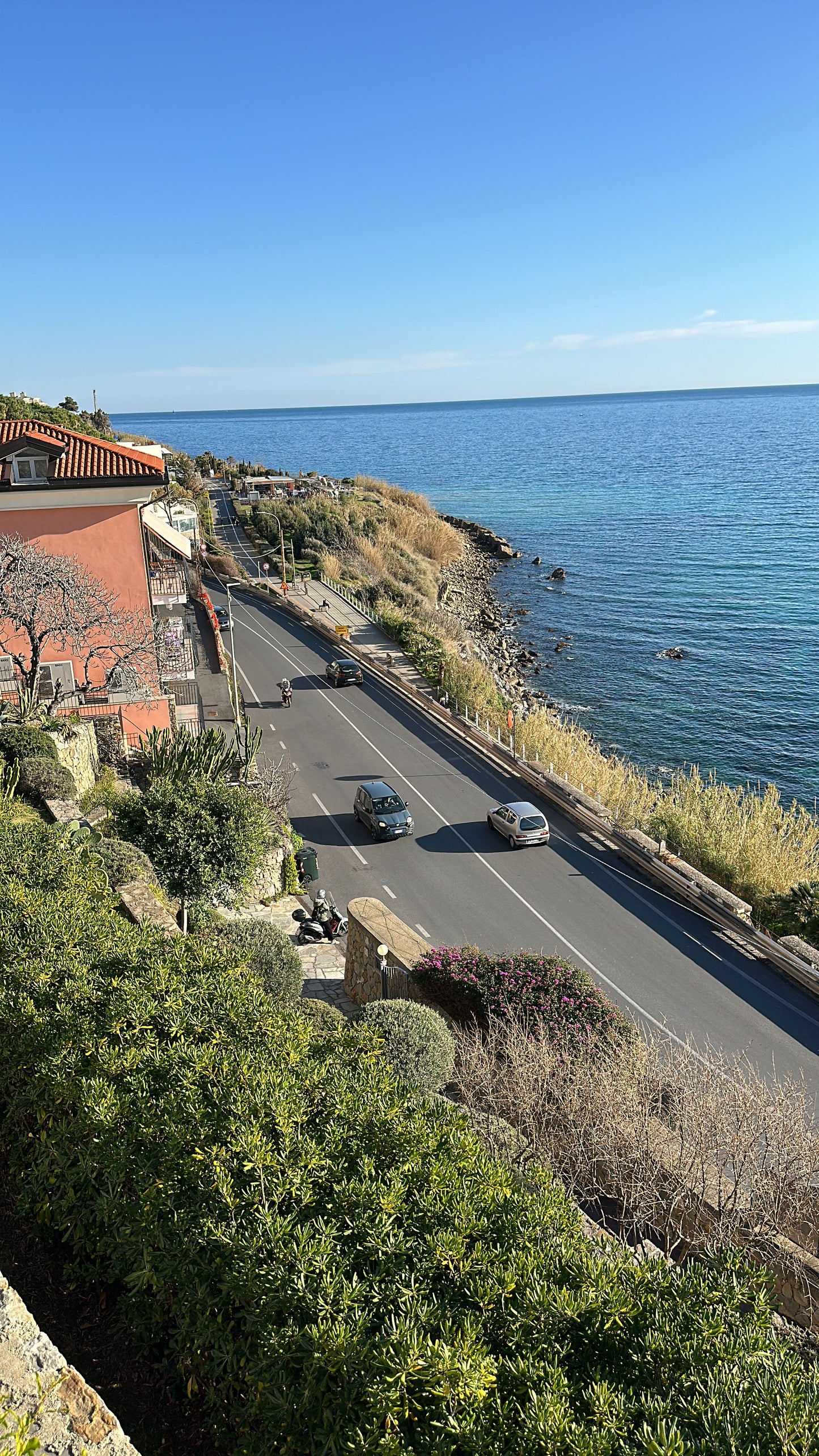 [ "VISTA MARE BLU" // SANREMO