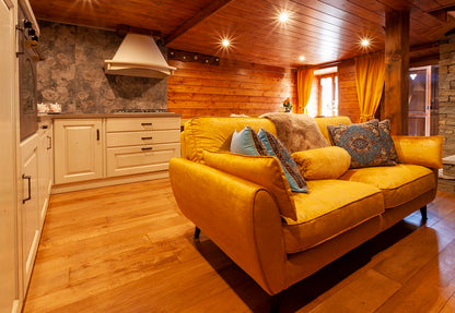 [ "CHALET INCANTO" //  SCHIERANCO-VALLE ANTRONA ]