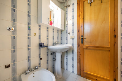 [ "VILLA TAVOLARA TRILO" // PORTO ISTANA ]