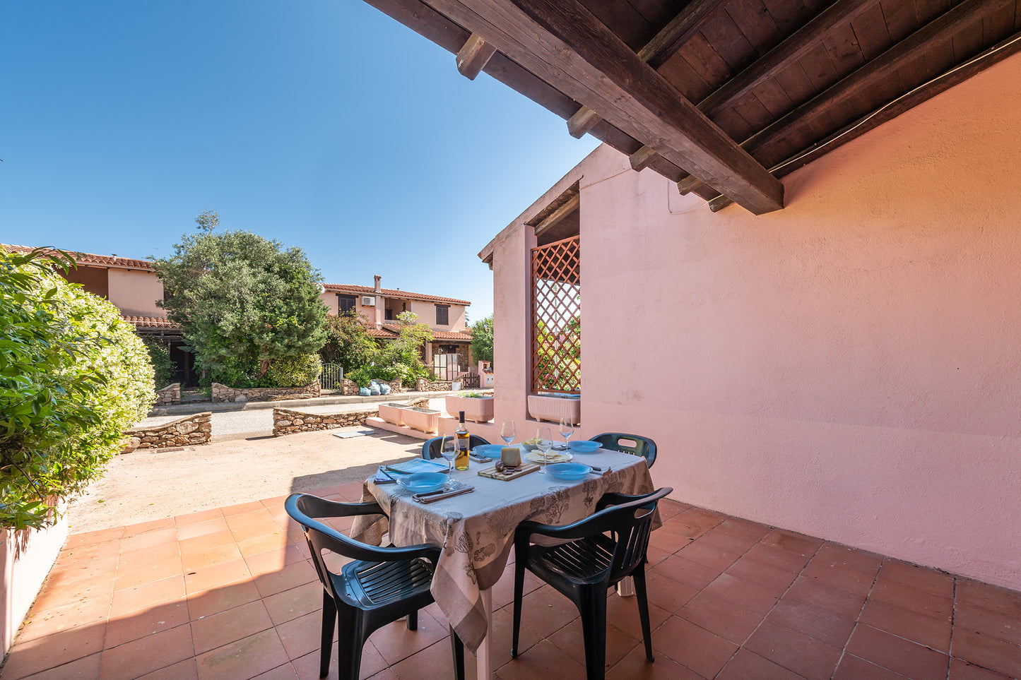 [ "BILO SANTATEO SOPPALCO" // SAN TEODORO ]