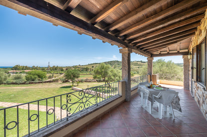 [ "VILLA MIRTO TRILO 1" // SINISCOLA ]