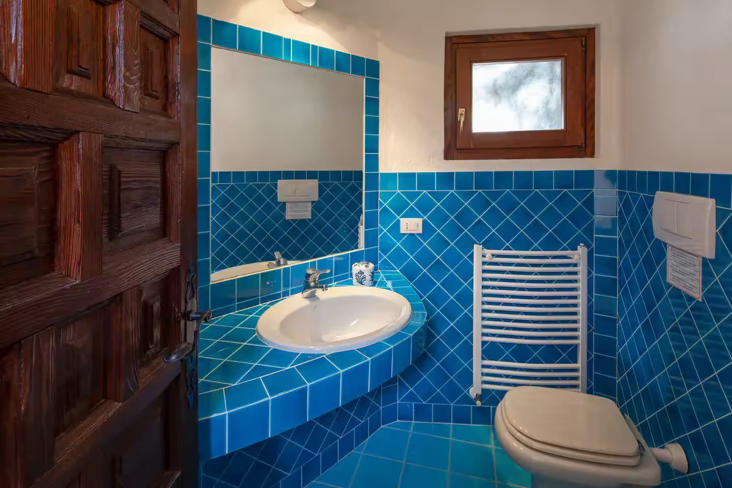 [ "VILLA PORTO RAFAEL" CON PISCINA VISTA MARE // PUNTA SARDEGNA ]