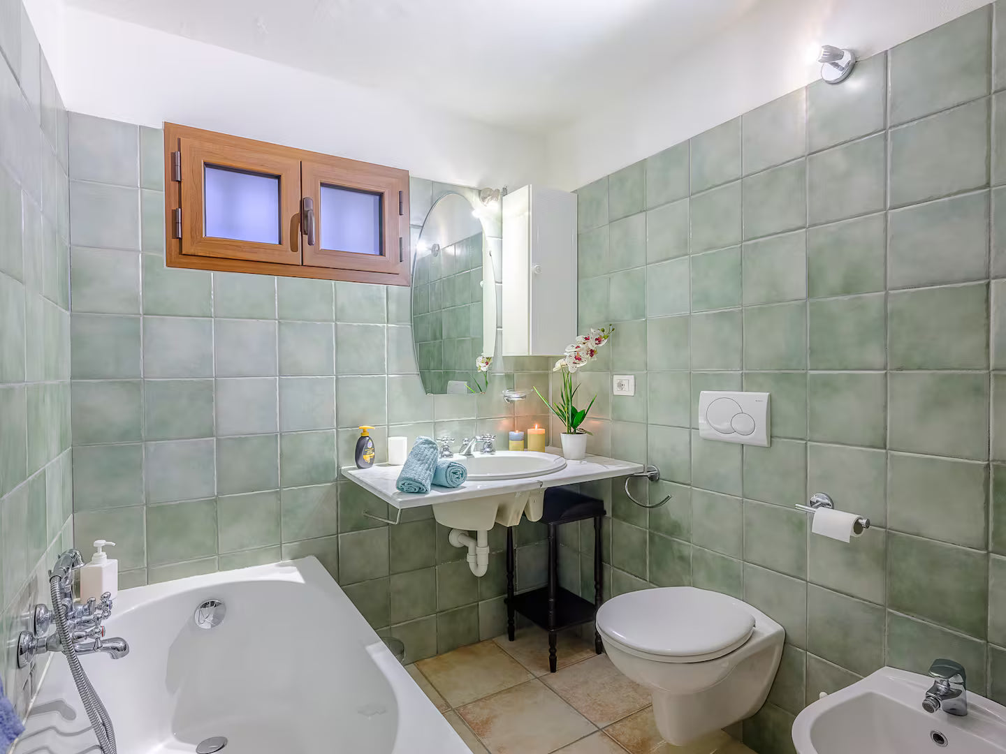 [ "VILLA SUGHERA" // OLBIA ]