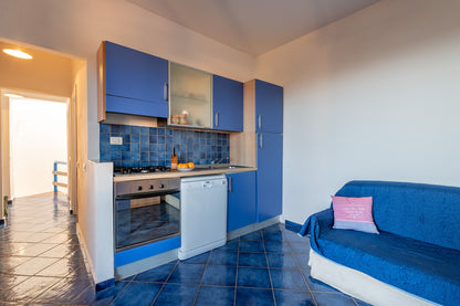 [ "PELOSA DREAM TRILO" // STINTINO ]