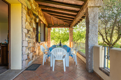 [ "VILLA MIRTO TRILO 3" // SINISCOLA ]