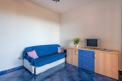 [ "PELOSA DREAM TRILO" // STINTINO ]