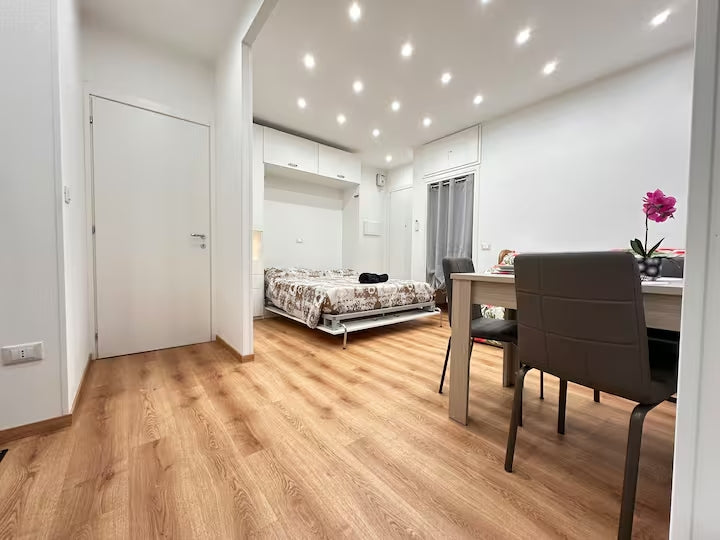 [ "APPARTAMENTO MODERN" // CENTRO SANREMO ]