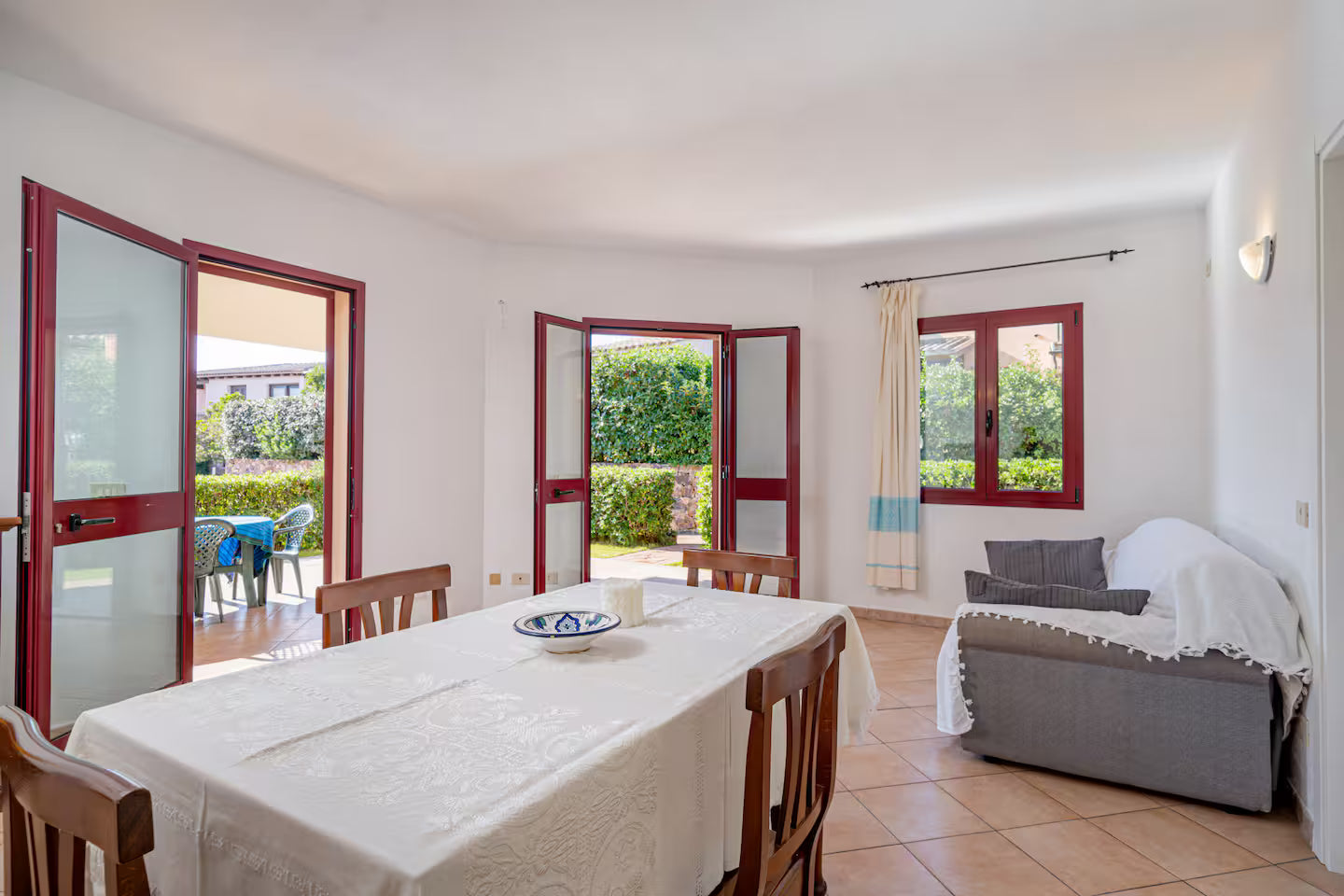 [RESIDENCE "LA PERLA" // MONTE PETROSU]