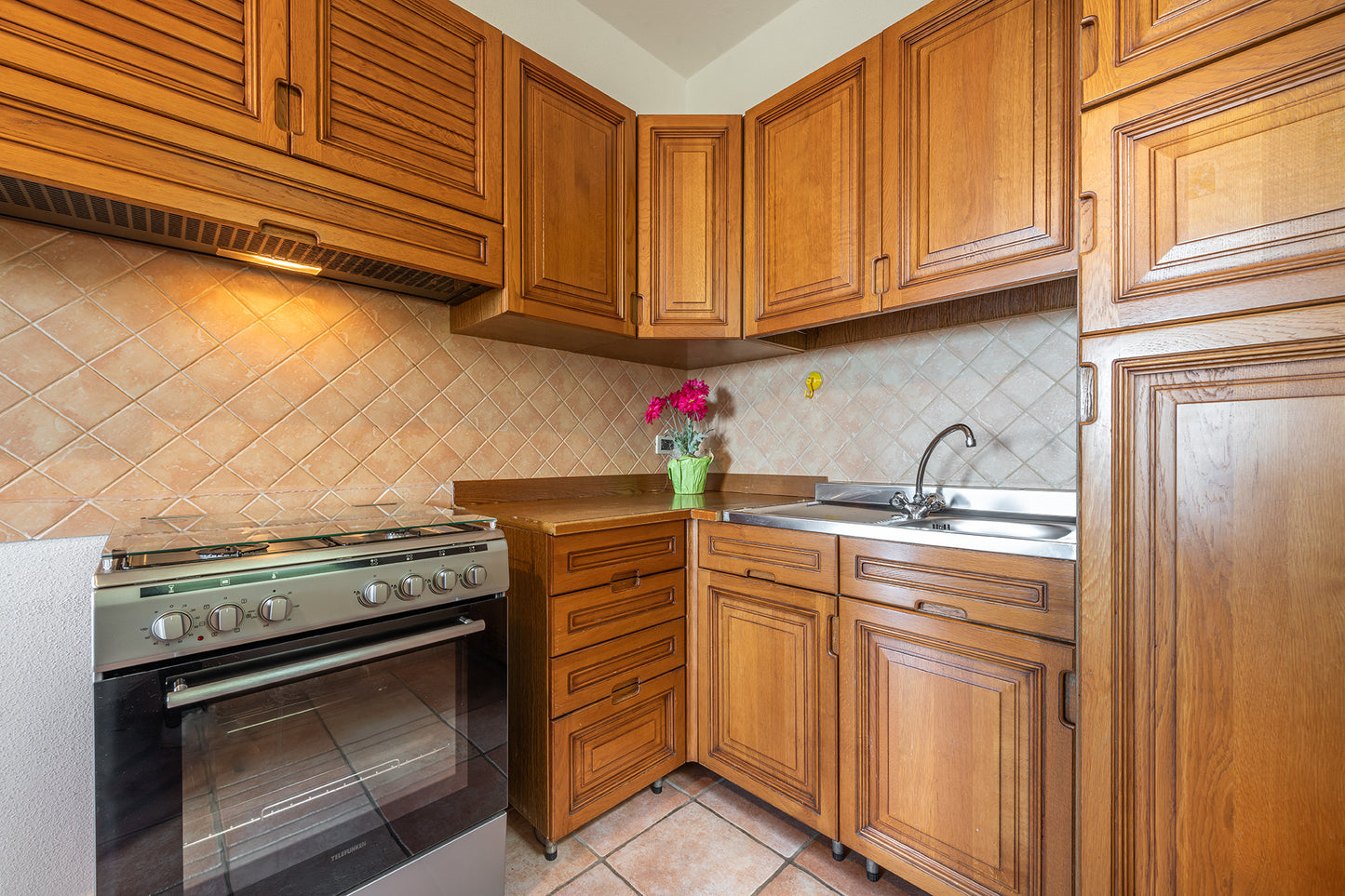 [ "VILLA MIRTO QUADRI" // SINISCOLA ]