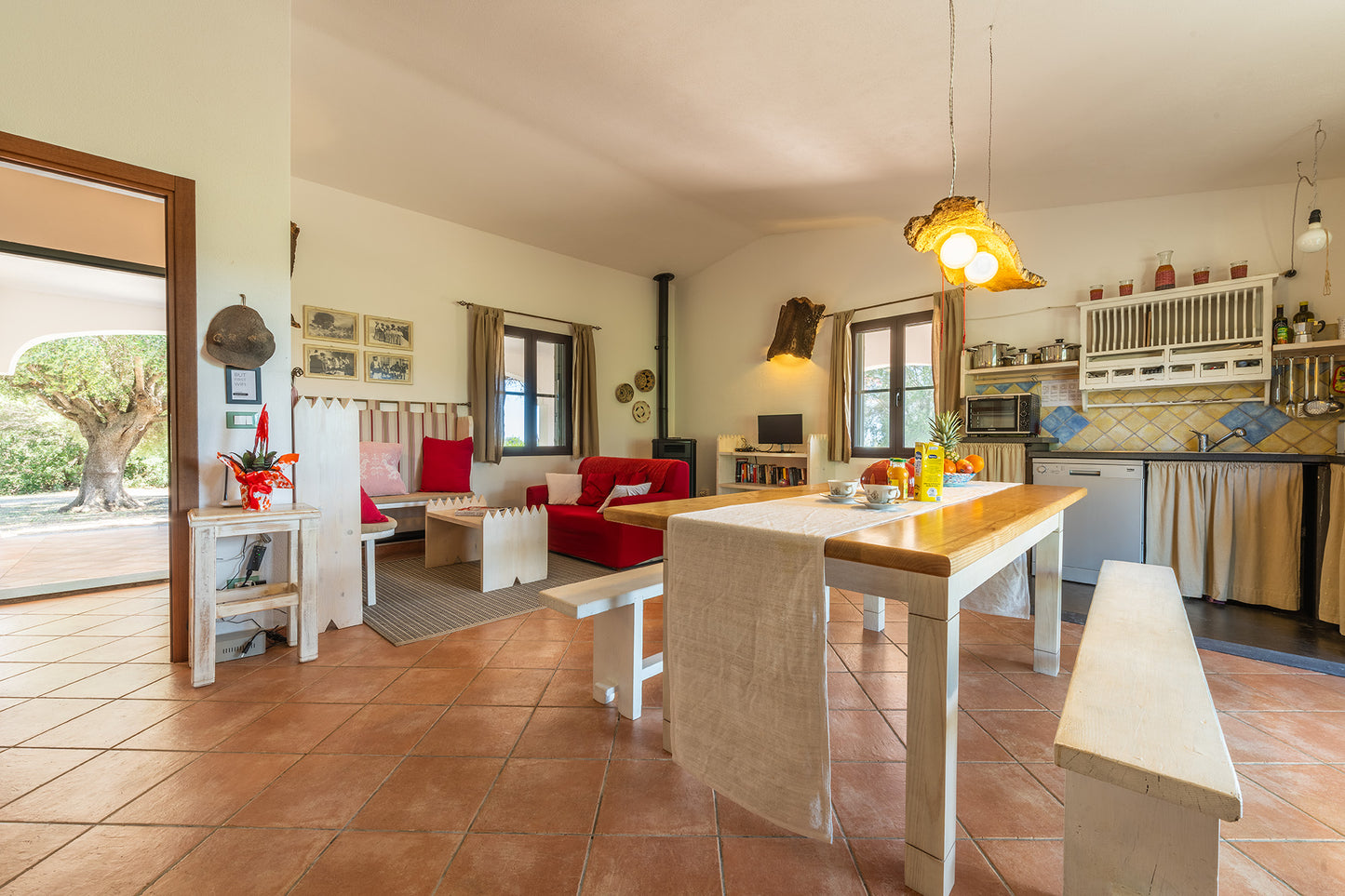 [ "VILLETTA GRECU NATURE" // OROSEI ]