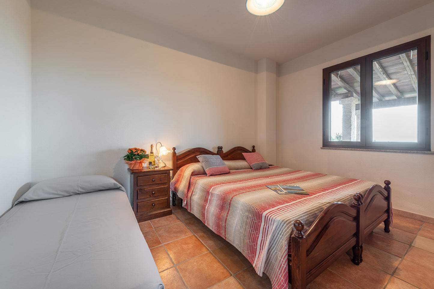 [ "VILLA MIRTO QUADRI" // SINISCOLA ]