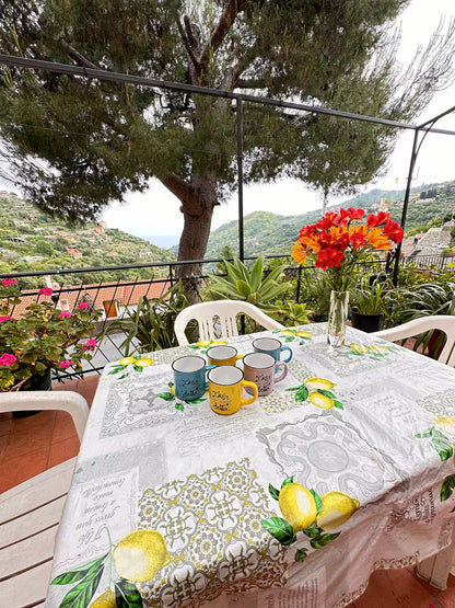 [ " CASA LUMINOSA" // SANREMO ]