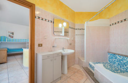 [ "VILLA GELSOMINO" // ARZACHENA ]