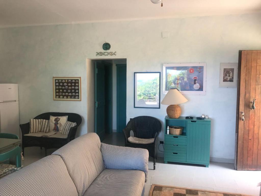 [ "CASA VISTA LA PELOSA" // STINTINO ]