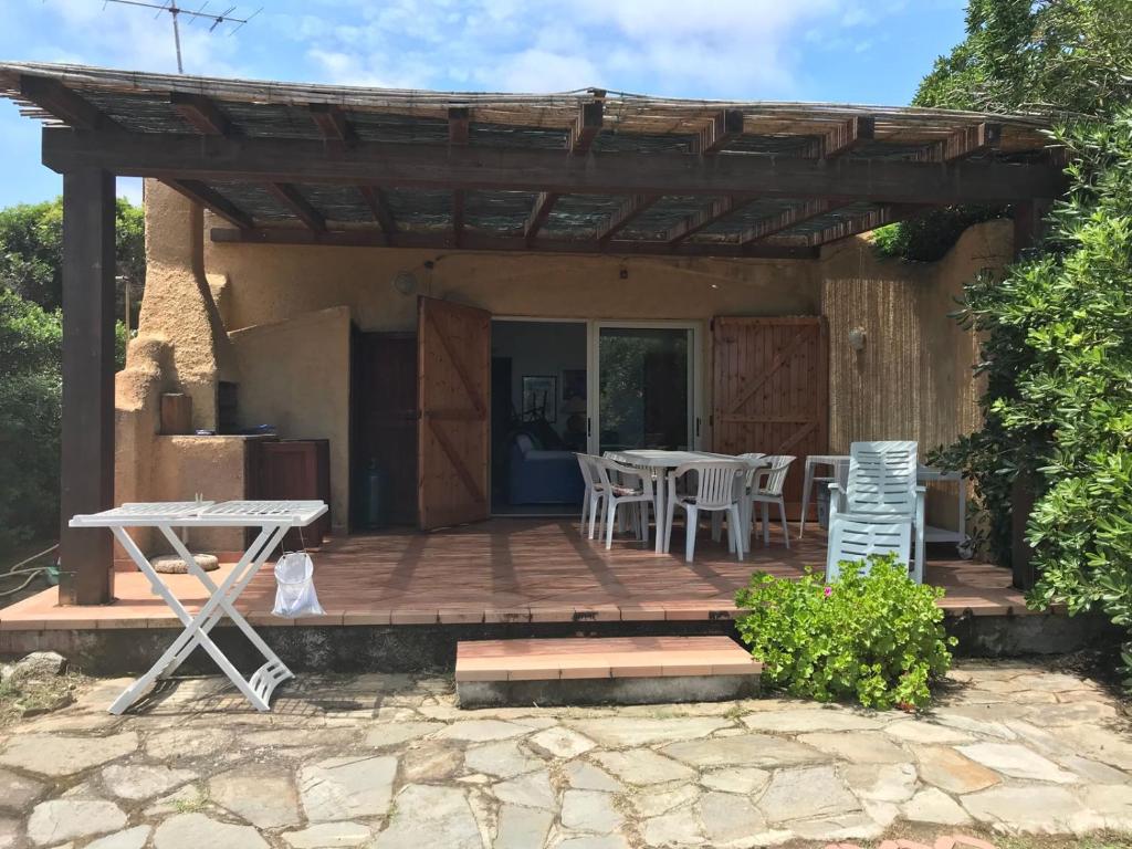 [ "CASA VISTA LA PELOSA" // STINTINO ]