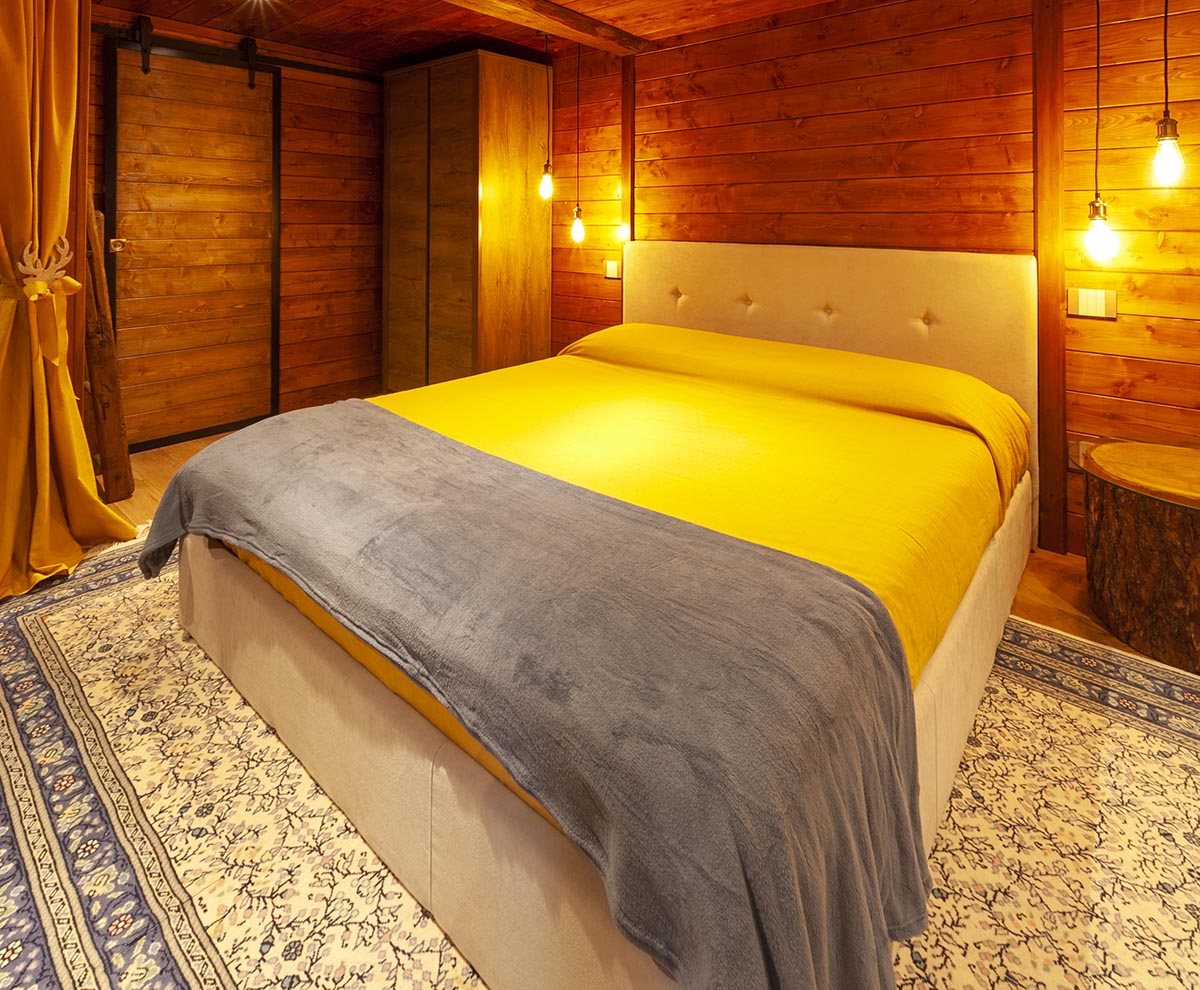 [ "CHALET INCANTO" //  SCHIERANCO-VALLE ANTRONA ]