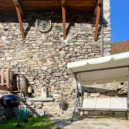 [ "RIFUGIO DELLA FONTANA" // SCHIERANCO-VALLE ANTRONA ]