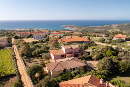 ["CASA VISTA ASINARA // ISOLA ROSSA"