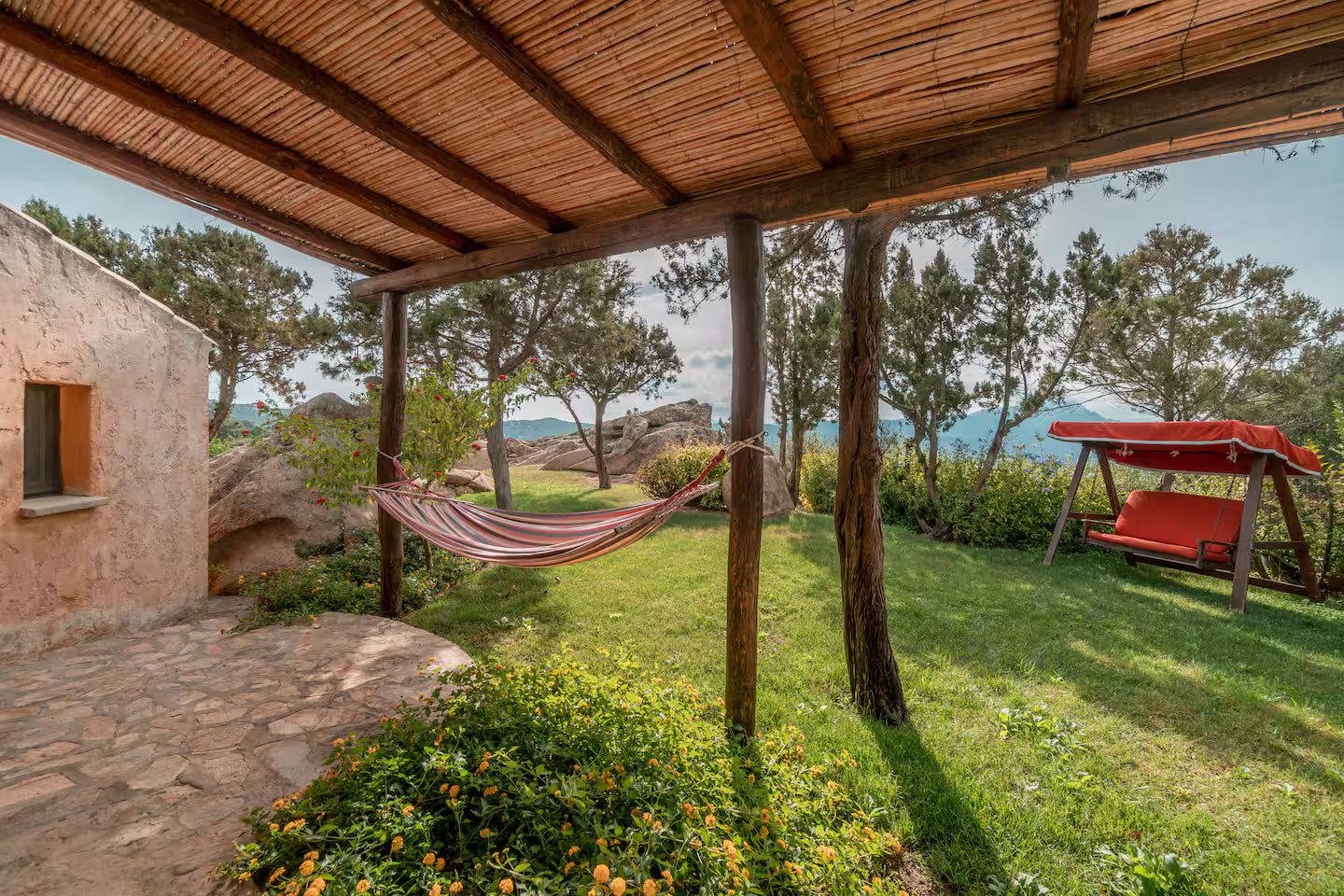 [ "VILLA BLUE" // PORTO CERVO ]