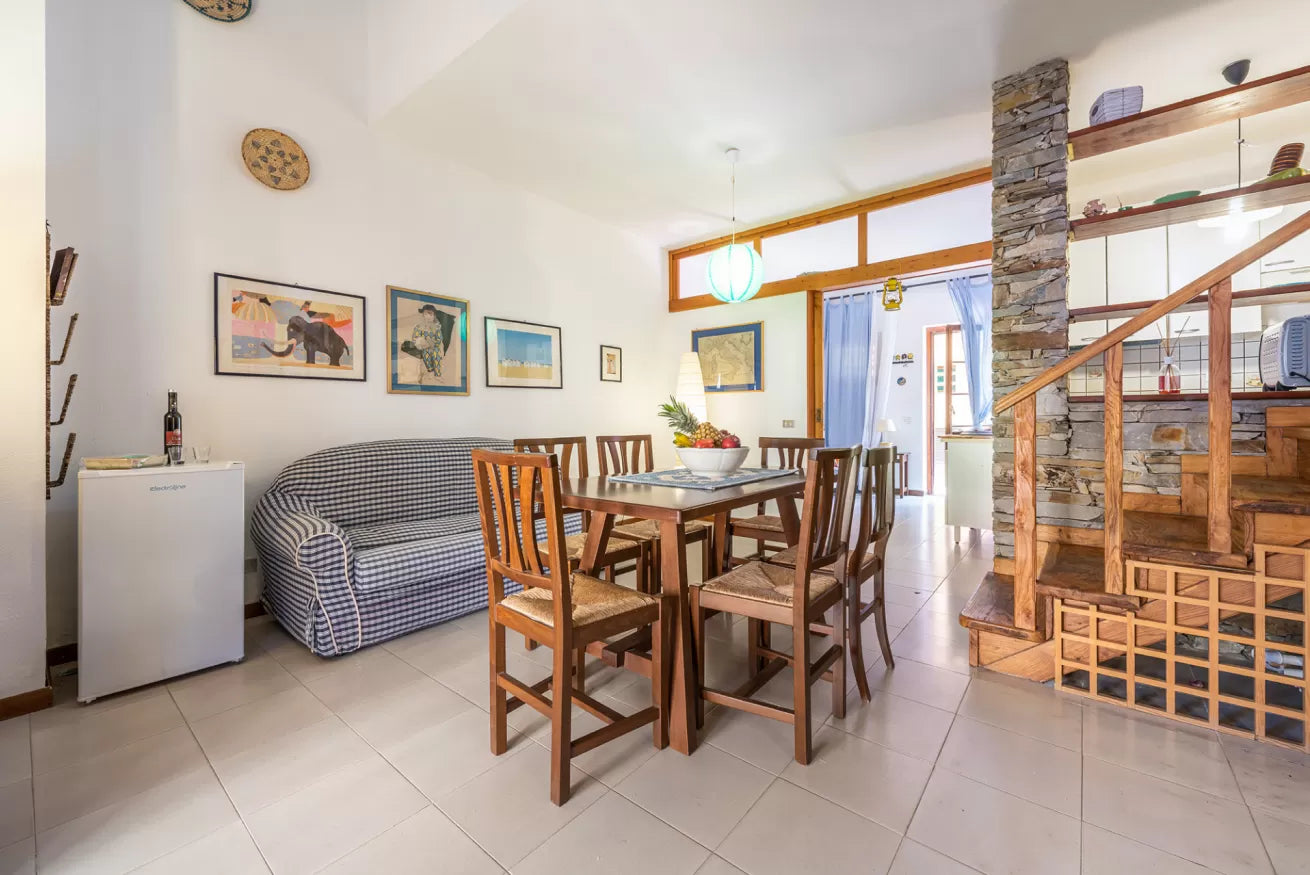 ["CASA CORALLO TONNARE" // STINTINO]