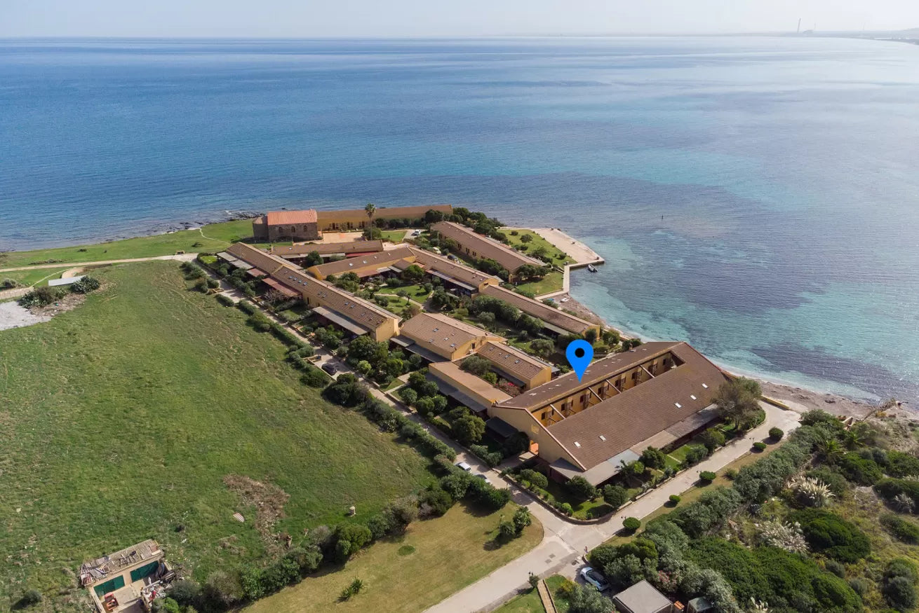 ["CASA CORALLO TONNARE" // STINTINO]