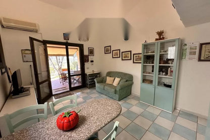 [ "TRILO BORGO DEL MARE" // BUDONI ]