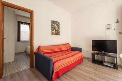 [ "LUNGOMARE SCOGLIO LUNGO APARTMENT" // PORTO TORRSE ]