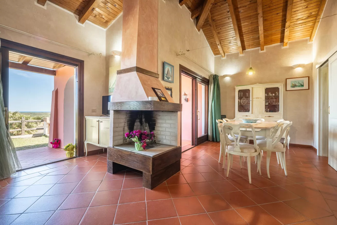 [ "VILLA CORALBA" // STINTINO ]