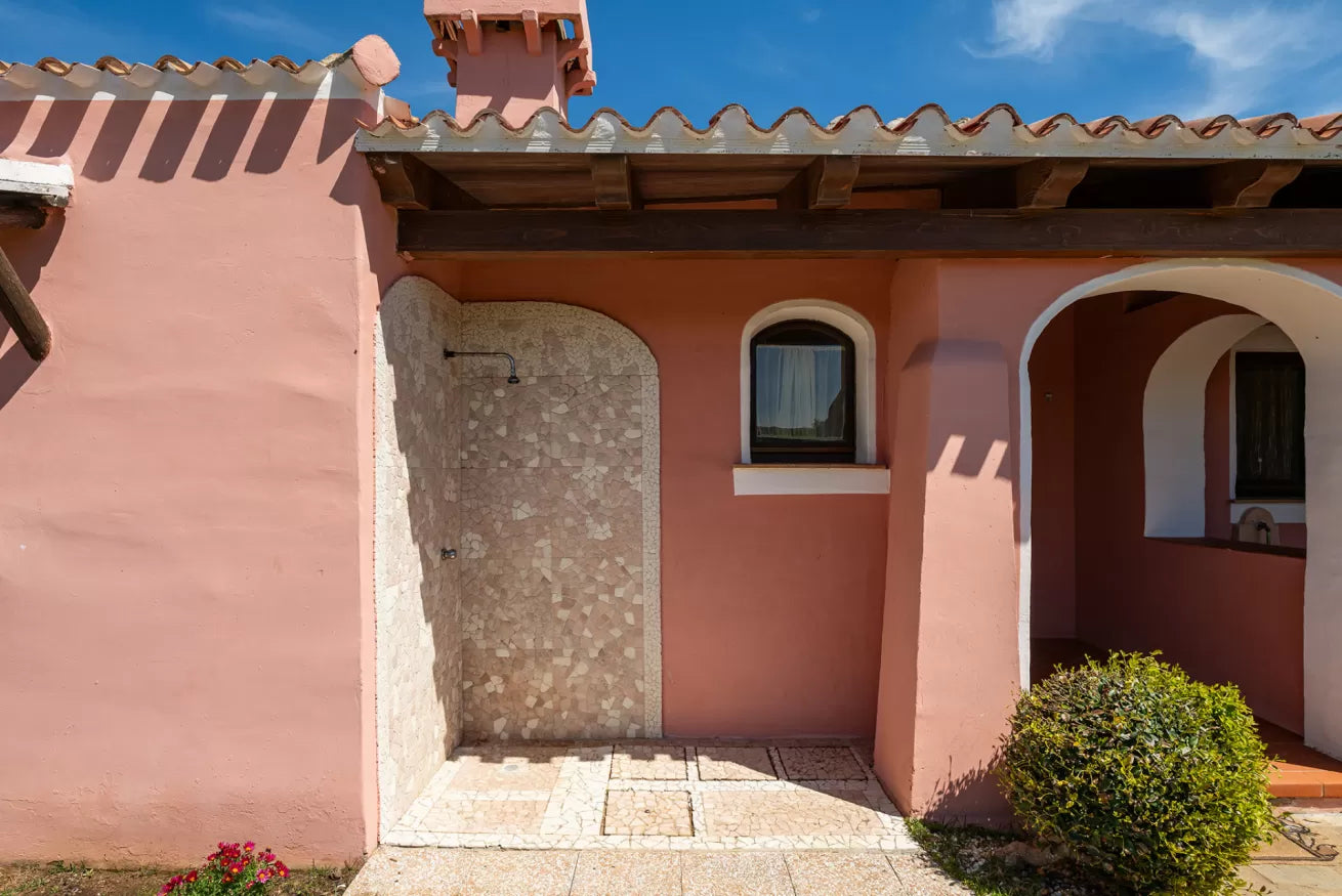 [ "VILLA CORALBA" // STINTINO ]