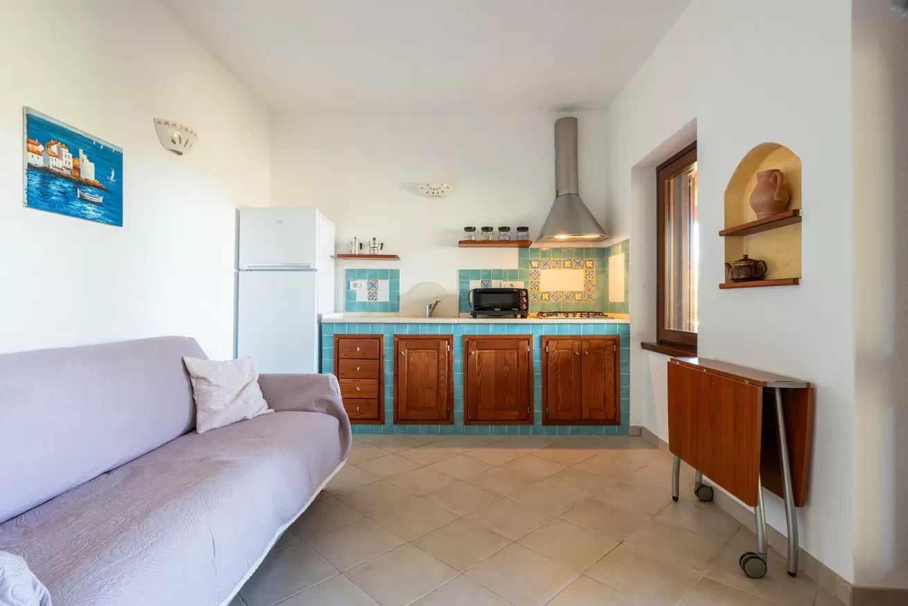 [ "TRILOCALE GARDEN RETREAT" // STINTINO ]