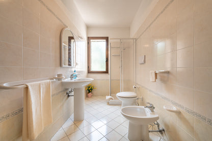 [ "VILLA MIRTO TRILO 1" // SINISCOLA ]