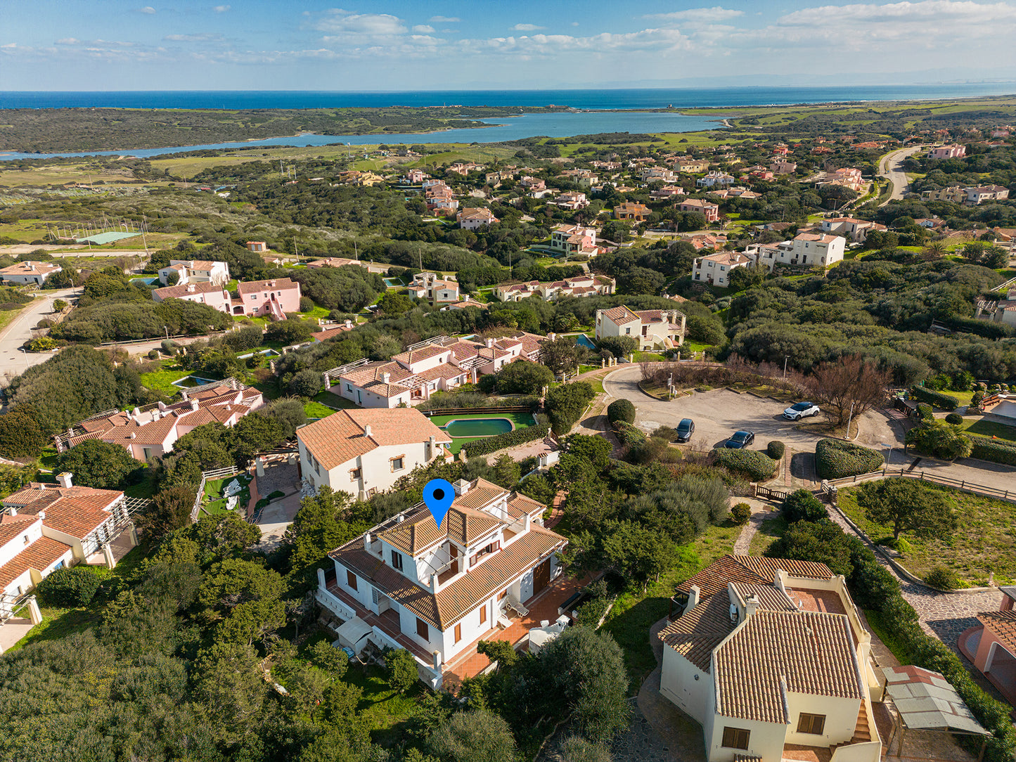 [ "VILLA LUSSO PELOSA" // STINTINO ]