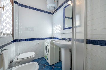 [ "PELOSA DREAM TRILO" // STINTINO ]