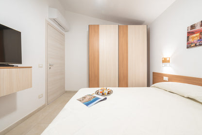 [ "VILLA LUXURY CINTA" // SAN TEODORO ]