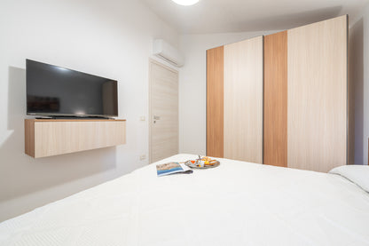 [ "VILLA LUXURY CINTA" // SAN TEODORO ]