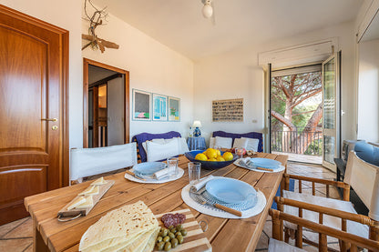 [ "VILLA GOLFO BLU" // CALA GONONE ]