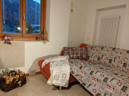 [ "APARTMENT MONTI & STELLE" // VERMIGLIO, VAL DI SOLE ]