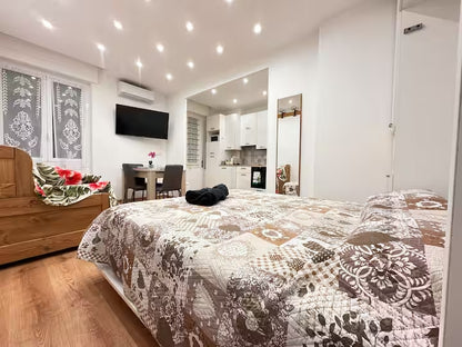 [ "APPARTAMENTO MODERN" // CENTRO SANREMO ]