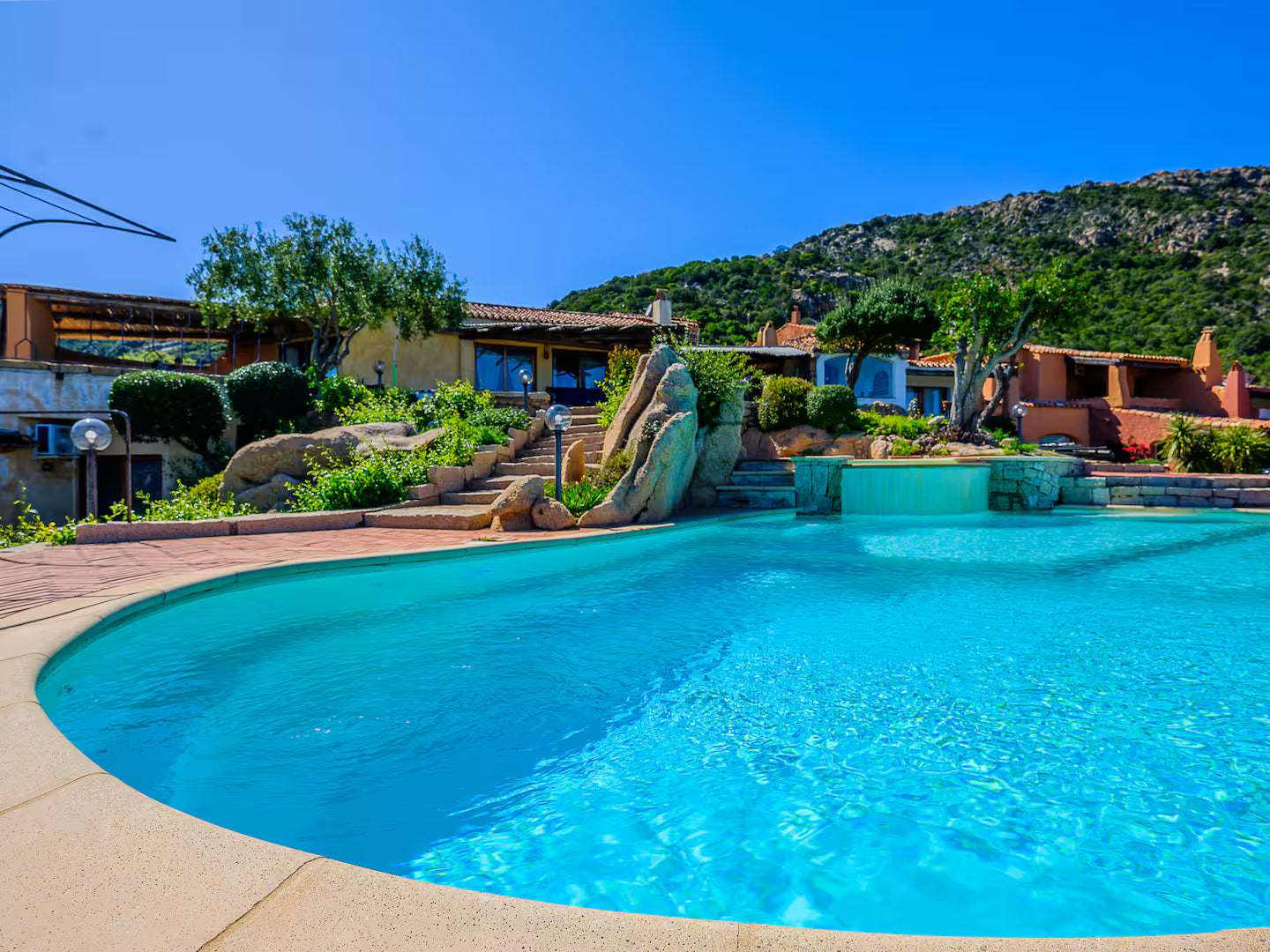 [ "VILLA PERLA 1" // PORTO CERVO ]