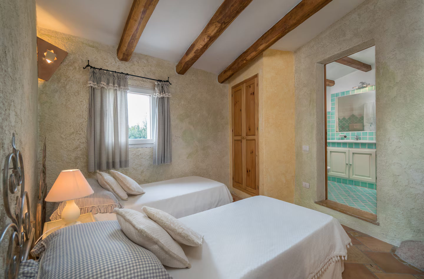 [ "VILLA BLUE" // PORTO CERVO ]
