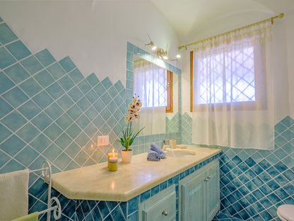 [ "VILLA OLIVASTRO" // ARZACHENA ]