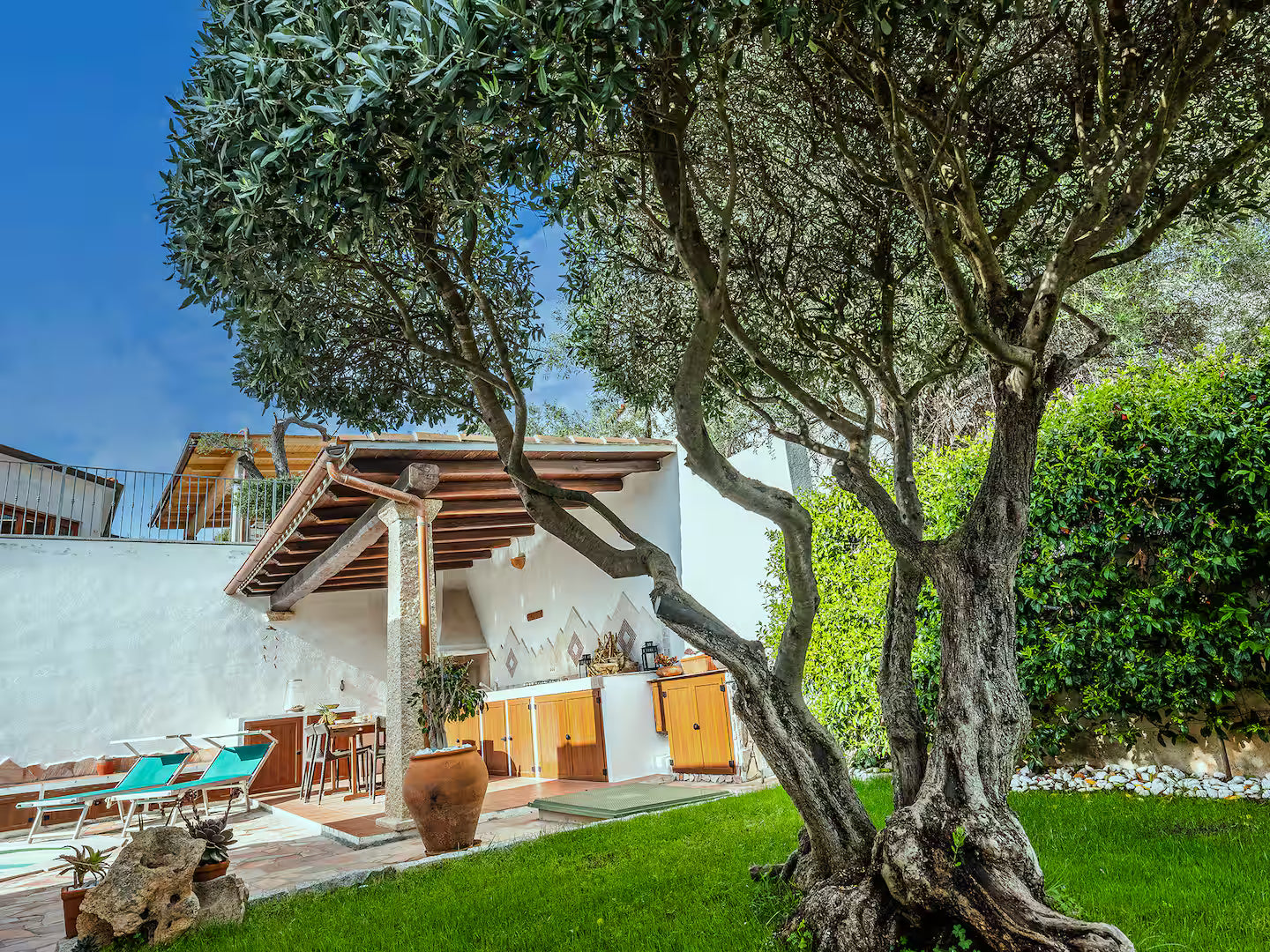 [ "VILLA SMERALDA" // ARZACHENA ]