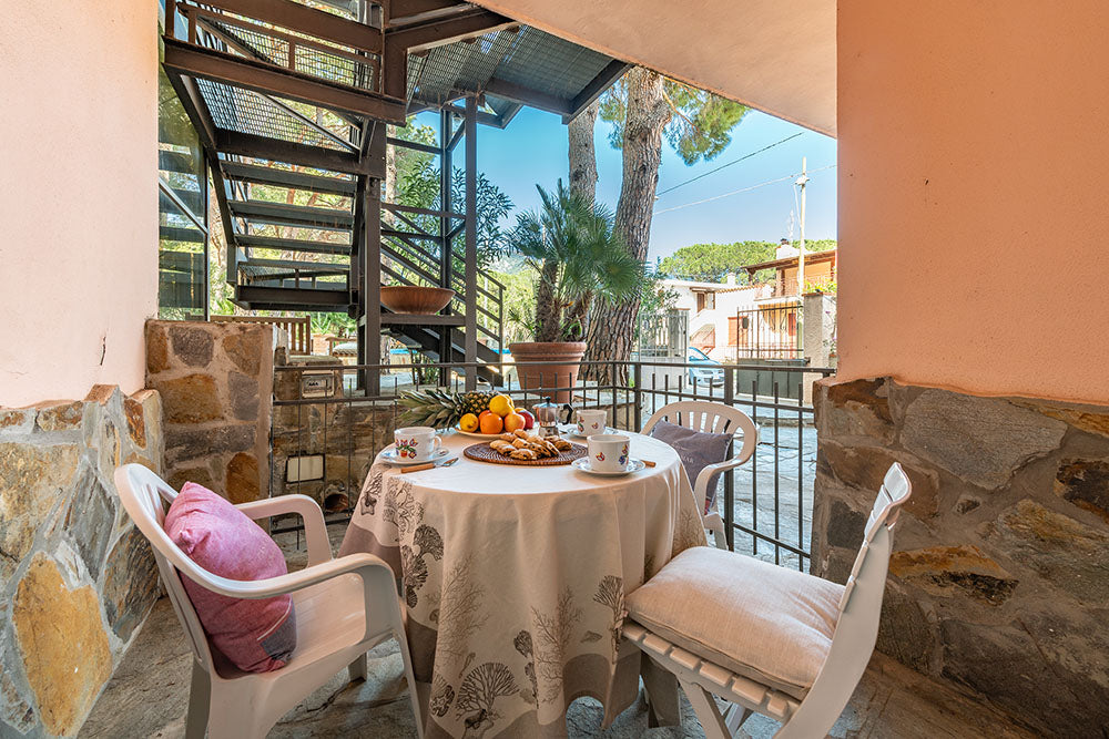 [ "VILLA GOLFO BLU" // CALA GONONE ]