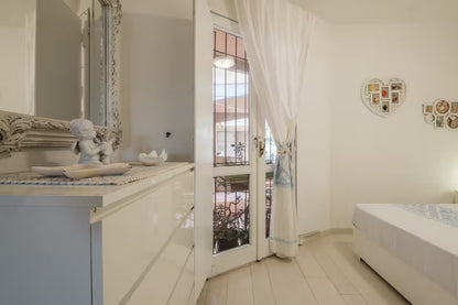 ["CASA MIRALUCE"  // PALAU]