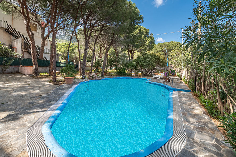 [ "VILLA GOLFO BLU" // CALA GONONE ]