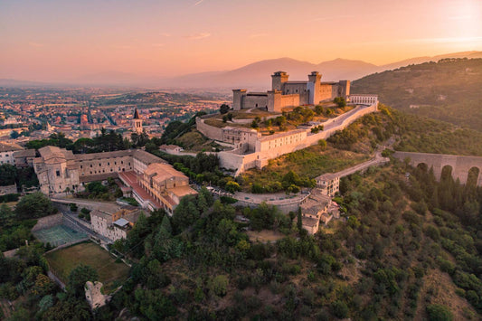 [ "DIMORA UMBRIA" // SPOLETO ]