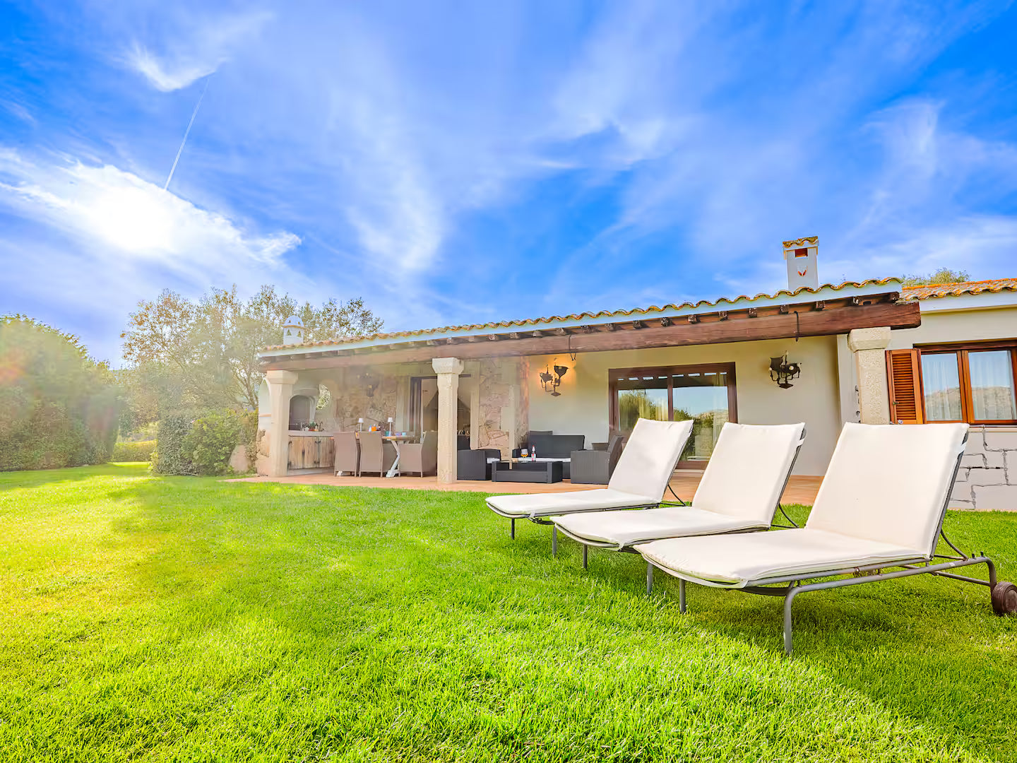 [ "VILLA GINEPRO" // ARZACHENA ]