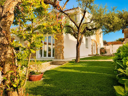 [ "VILLA PANTELLERIA GARDEN 15 PAX" // CANNIGIONE ]