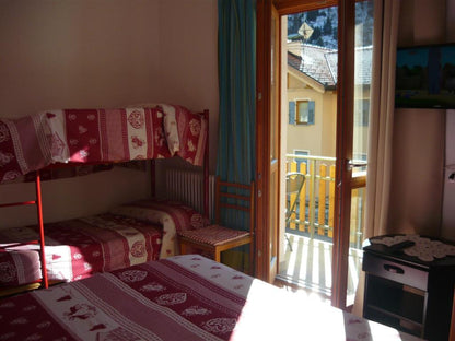 [ "APARTMENT ALPINE VISTA" // VERMIGLIO, VAL DI SOLE ]