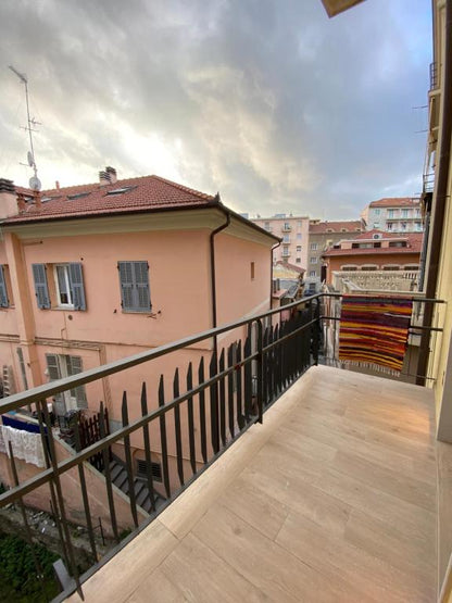[ "CASA ARDESIA" // IMPERIA ]